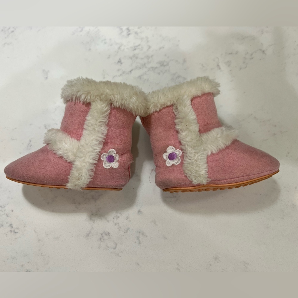 Cozy Pink Kids Boots - Picture 4 of 8